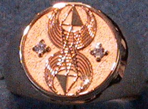 ring11.jpg (27717 bytes)