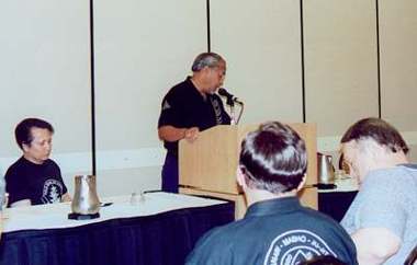02HOF23.jpg (11475 bytes)