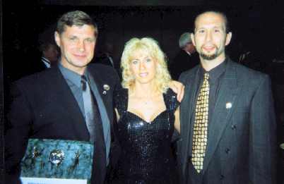 dawn04.jpg (11319 bytes)