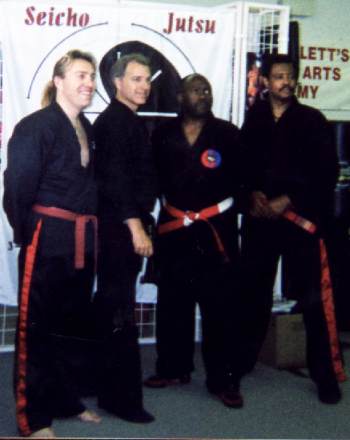 kama2.jpg (17489 bytes)